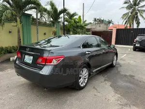 Lexus ES 350 2011 Gray