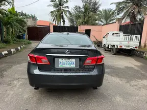 Lexus ES 350 2011 Gray