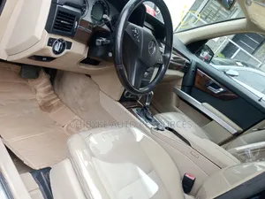 Mercedes-Benz GLK-Class 2011 Black
