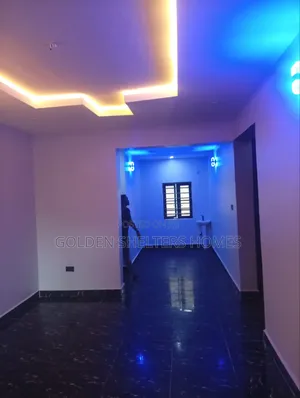 2bdrm Apartment in Emenite, Enugu for rent