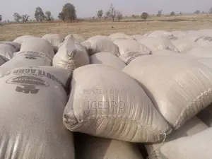Custom Printed Animal Feed Bags — Branded PP Feed Sacks