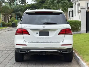 Mercedes-Benz GLE-Class 2018 White