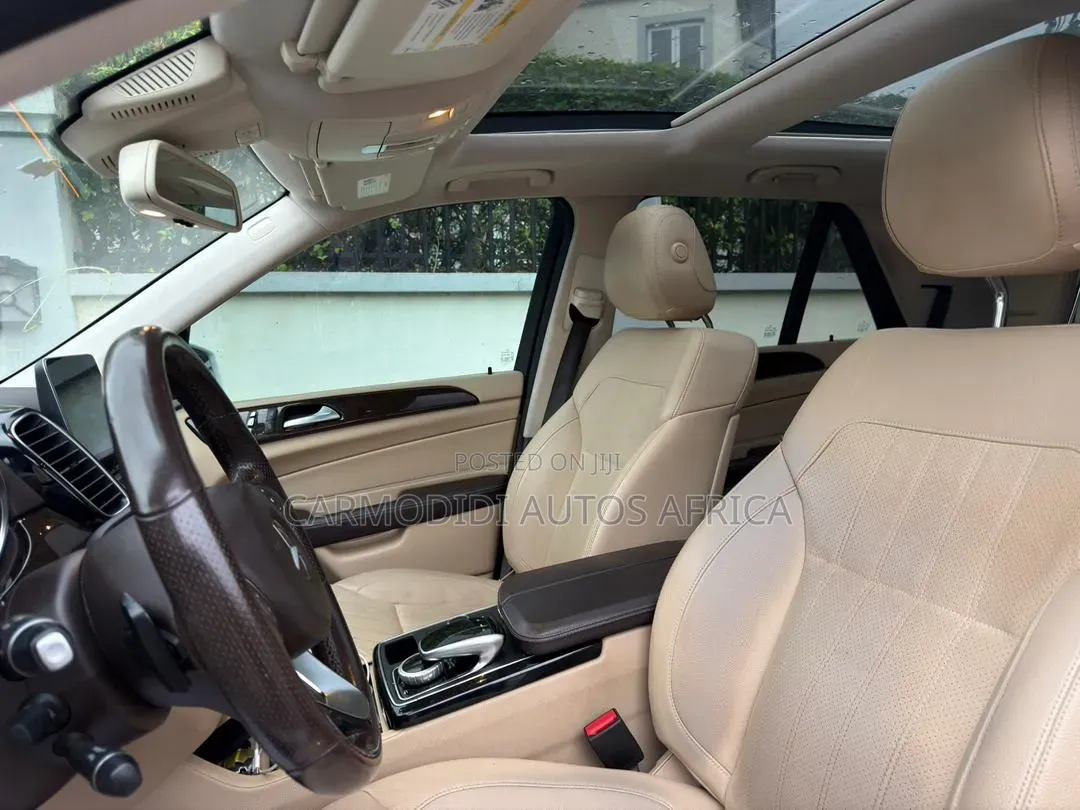 Mercedes-Benz GLE-Class 2018 White