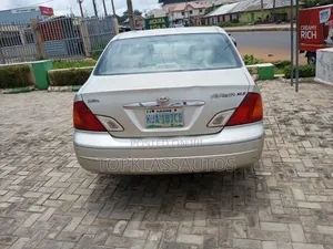 Toyota Avalon 2001 Silver