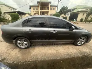 Honda Civic 2010 Gray
