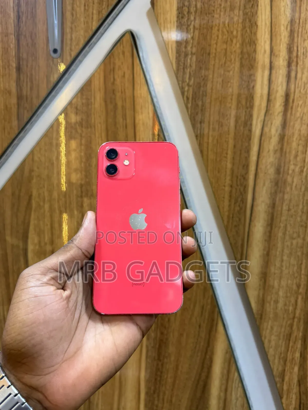 Apple iPhone 12 64 GB Red