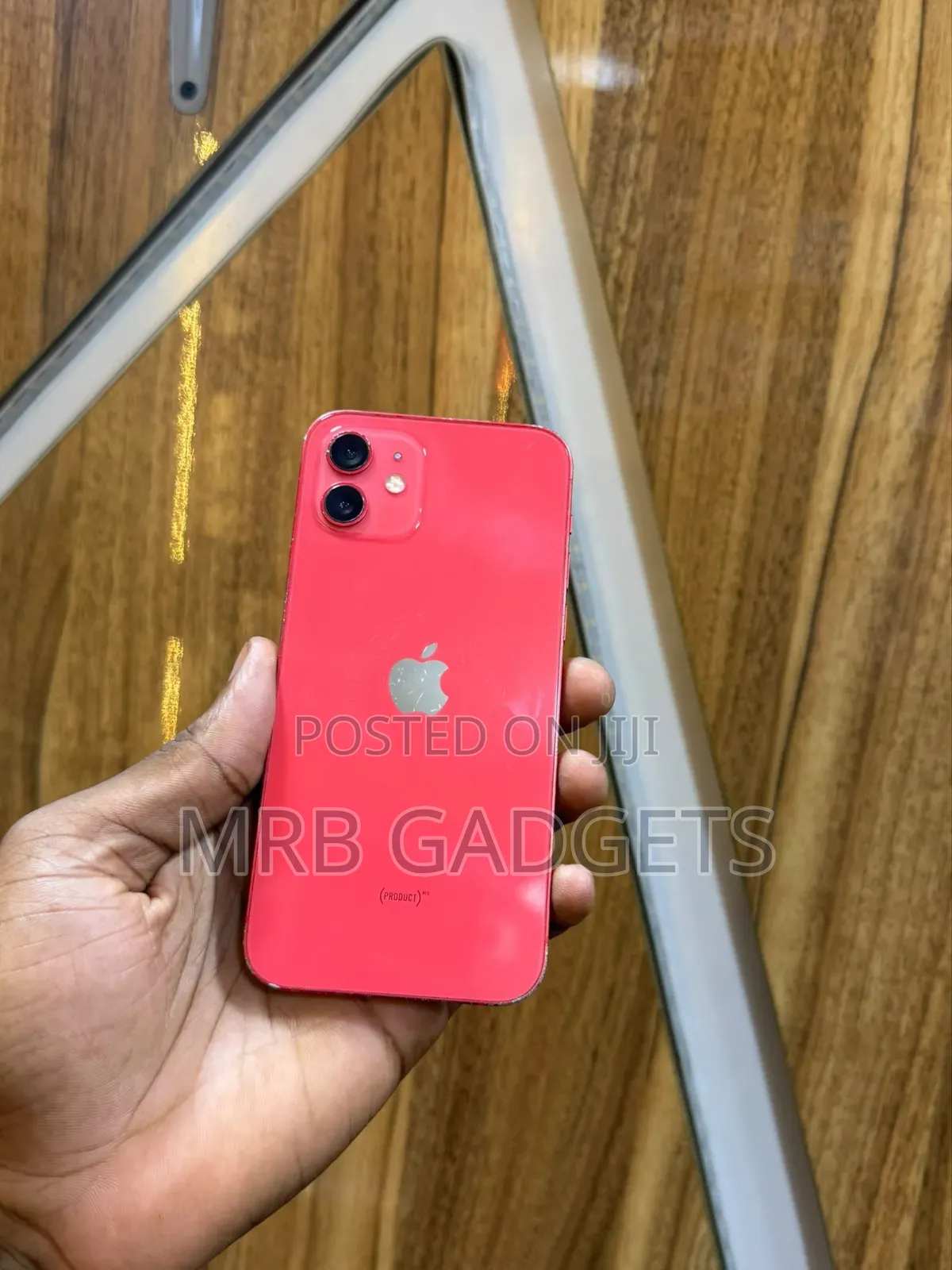 Apple iPhone 12 64 GB Red