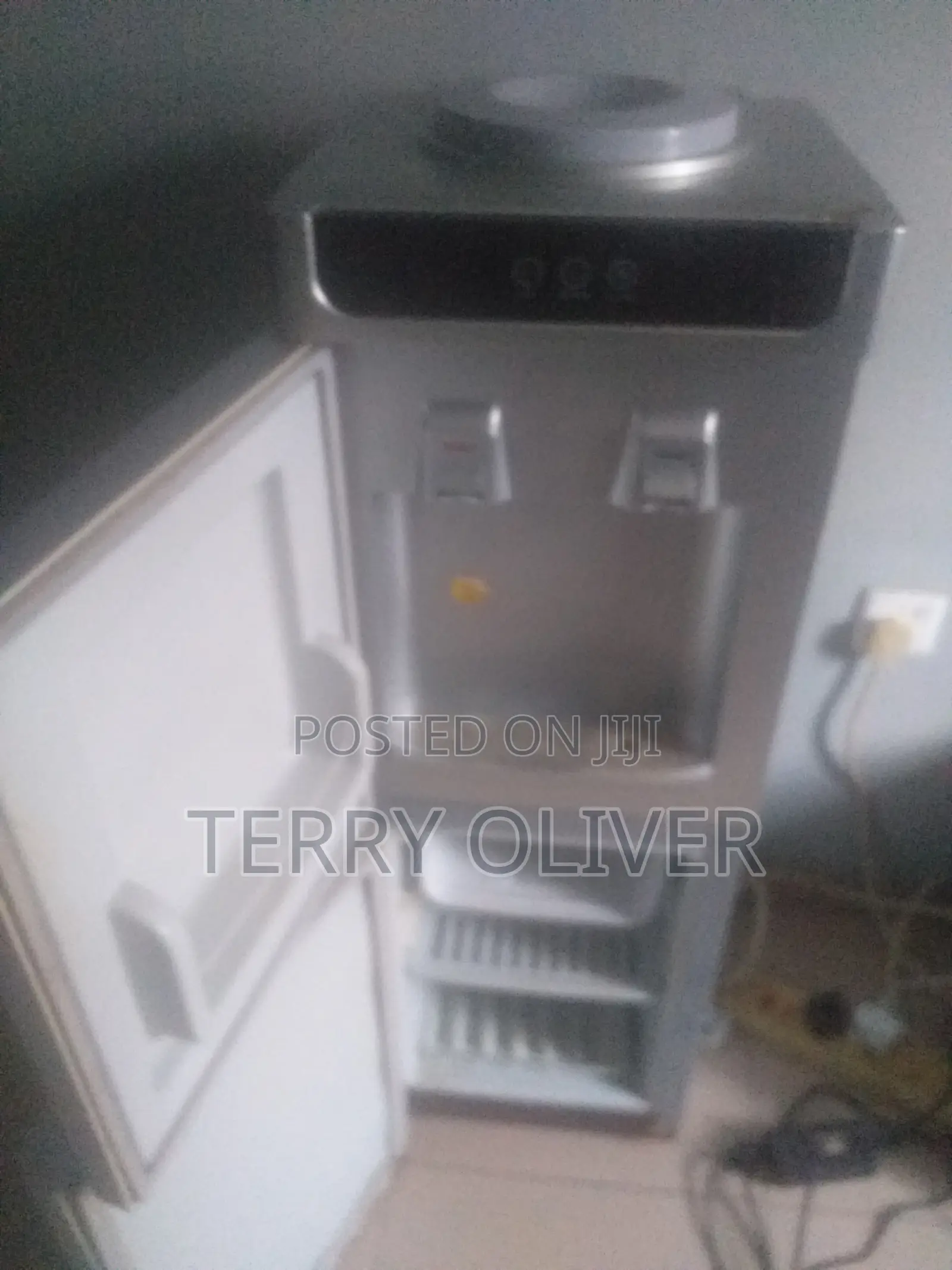 Cway Dispenser Machine