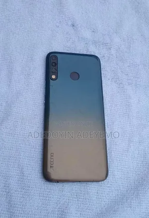 Tecno Camon 12 64 GB Blue