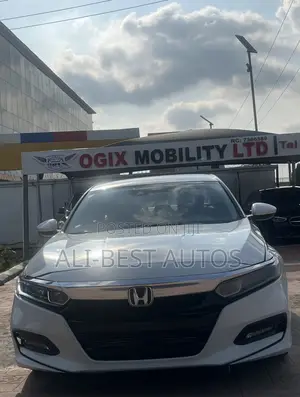 Honda Accord 2019 White