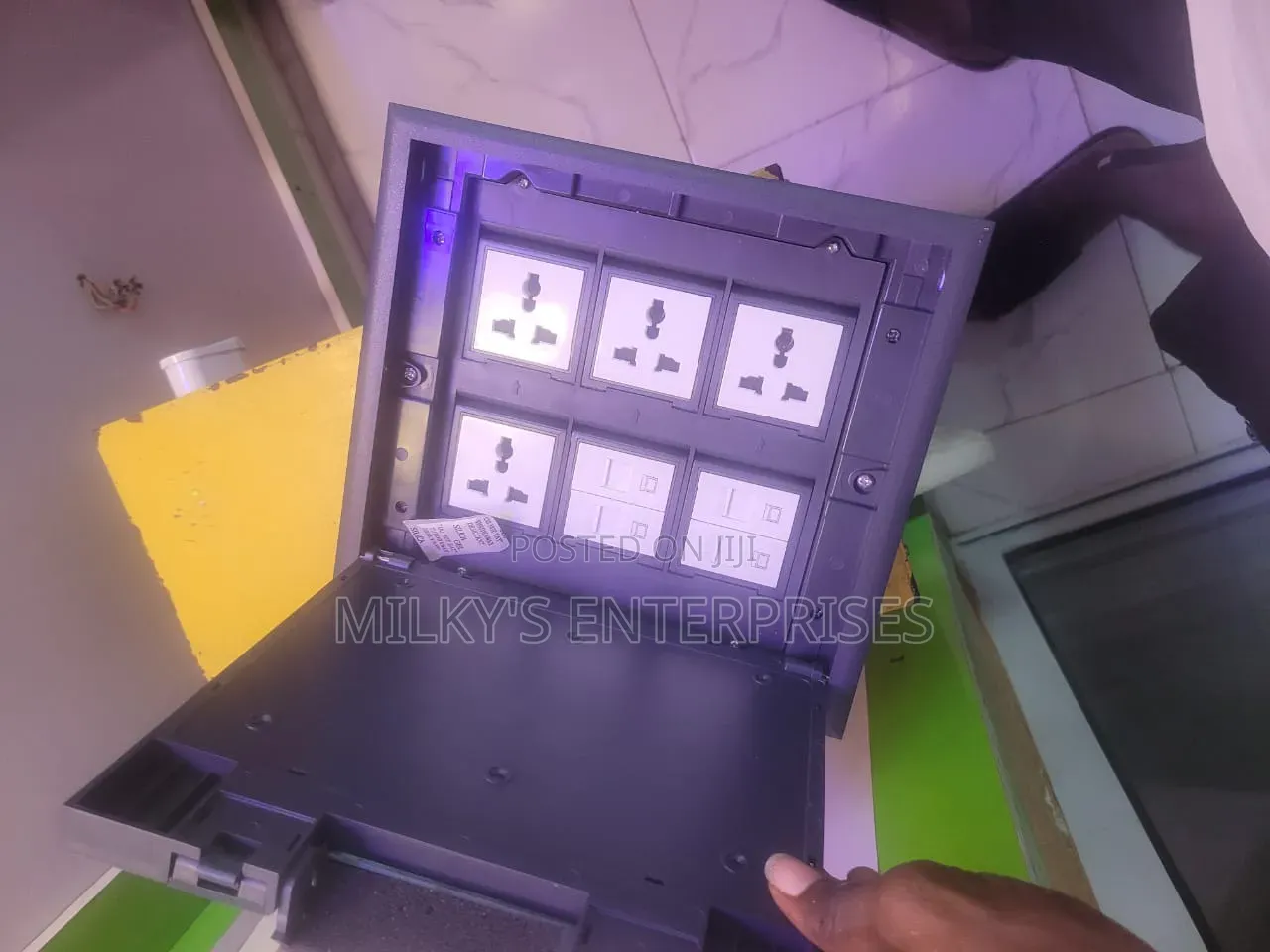 Original Metal Floor Box With 4 Multi Socket and 4 Data.