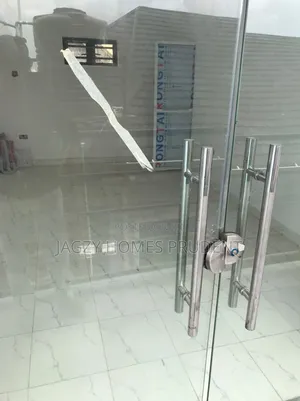 Sharp New Built Shop for Rent