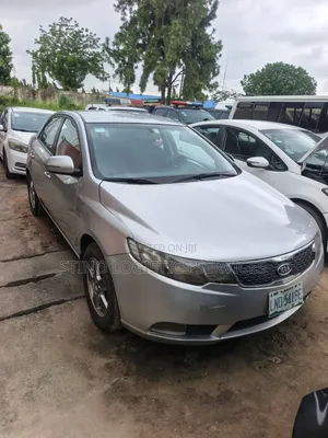 Kia Cerato 2011 Silver