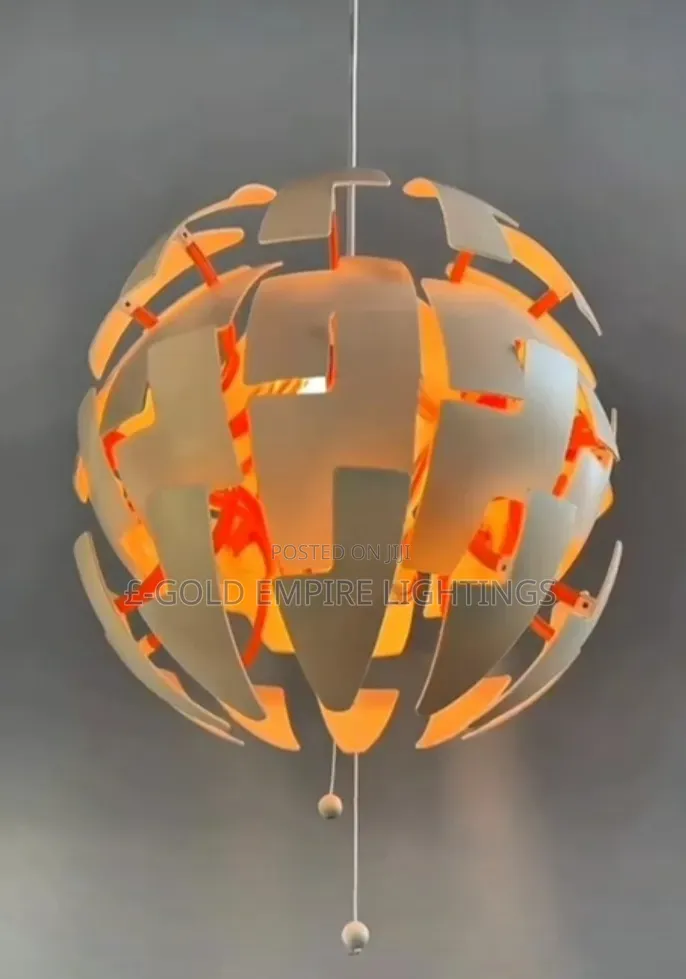 Luxury Globe Pendant Light – Stylish Decorative Hanging Ceiling Lamp
