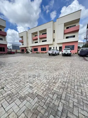 4bdrm Duplex in Durumi for sale