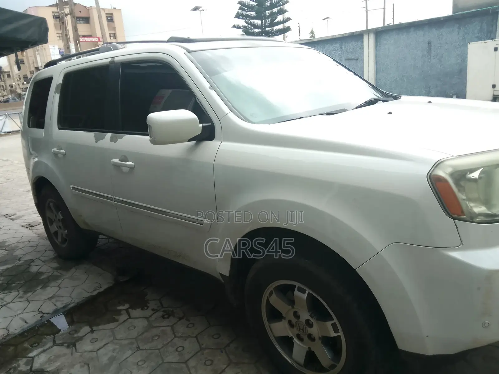 Honda Pilot 2011 White