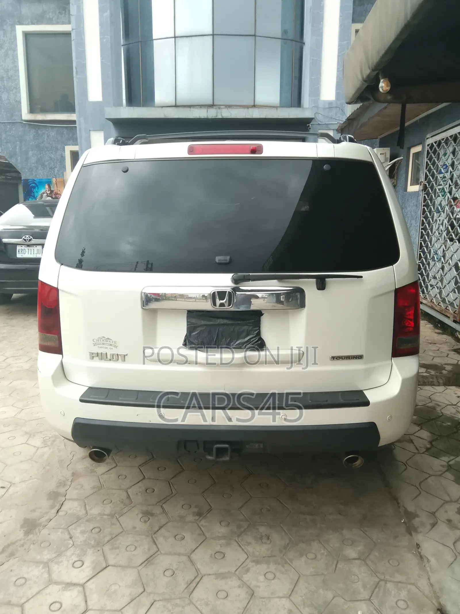 Honda Pilot 2011 White