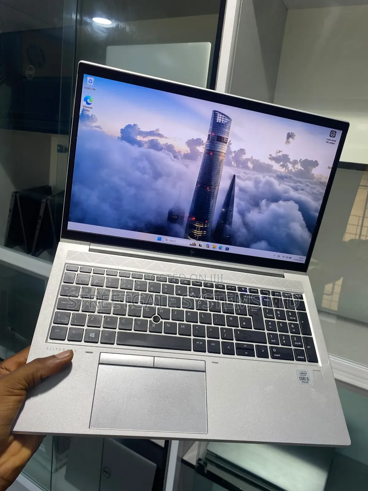 Laptop HP EliteBook 850 16GB Intel Core i5 SSD 256GB