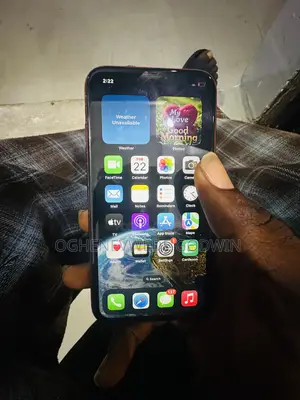 Apple iPhone XR 64 GB Red