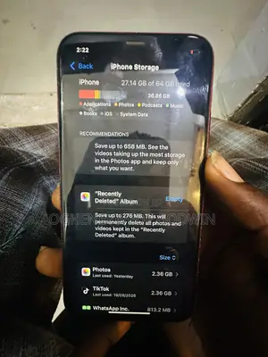 Apple iPhone XR 64 GB Red