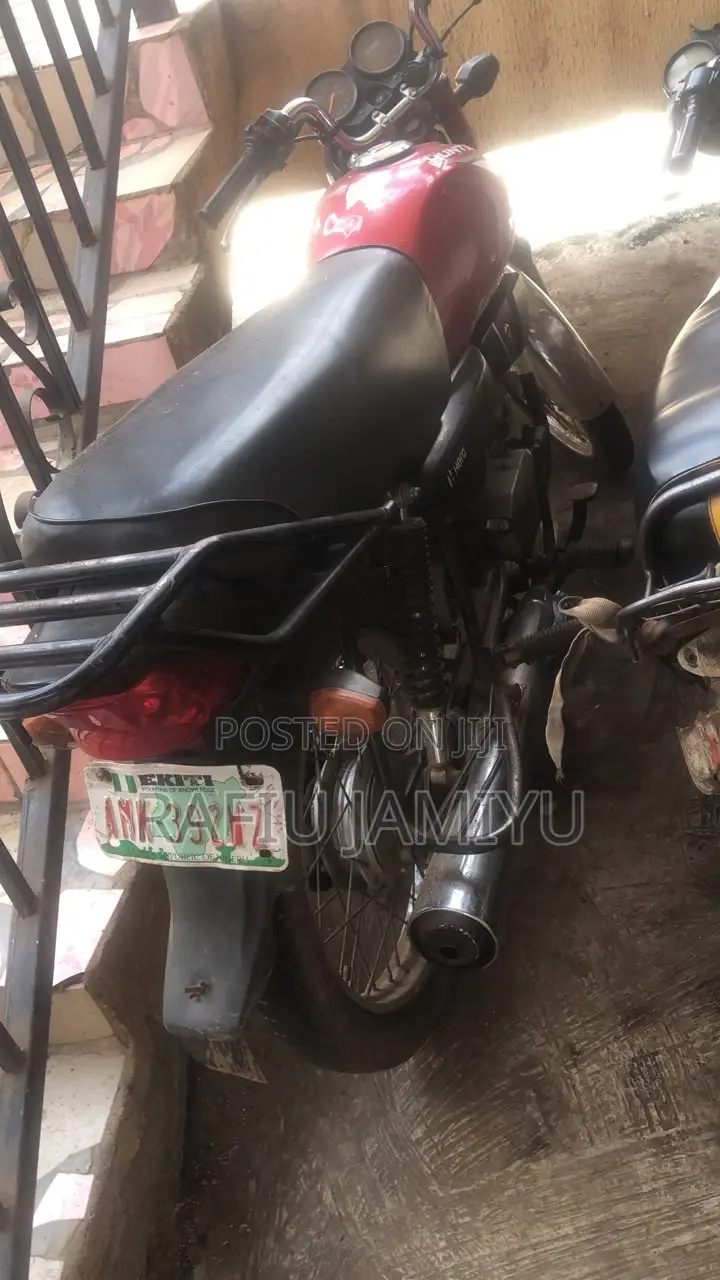 Hunter Cruiser 250cc 2021 Red