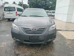 Toyota Camry 2009 Gray