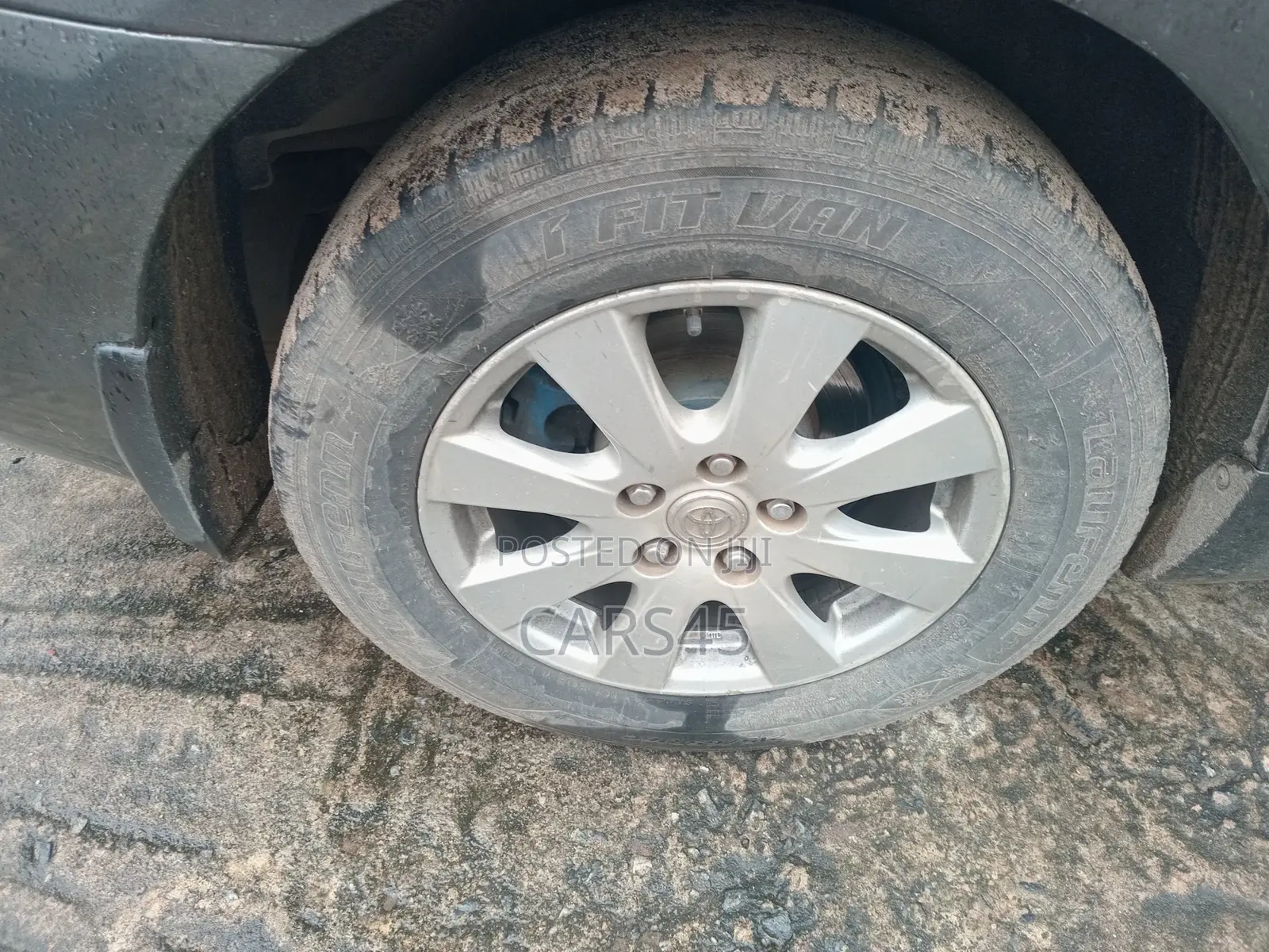 Toyota Camry 2009 Gray