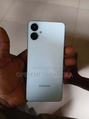 Samsung Galaxy A06 64 GB White
