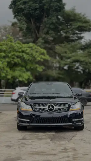Mercedes-Benz C300 Sport Sedan AWD (3.0L 6cyl 7A) 2008 Black