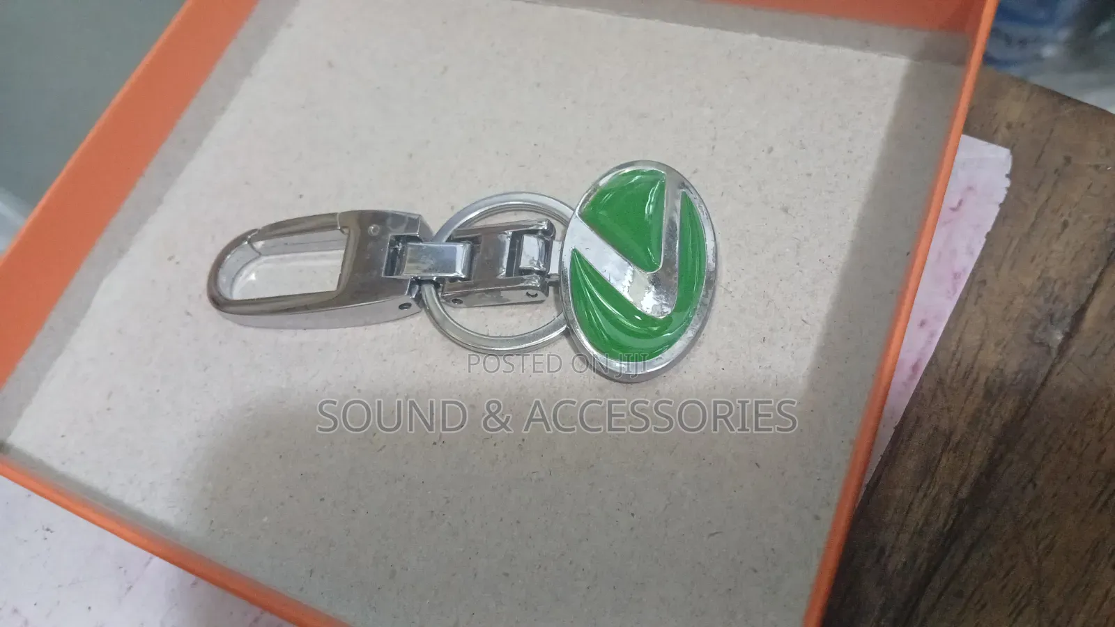 Lexus Iron Keyholder