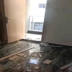Mini Flat in Alagomeji for rent
