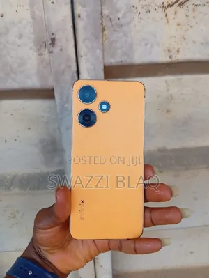 Infinix Hot 30i 128 GB Orange