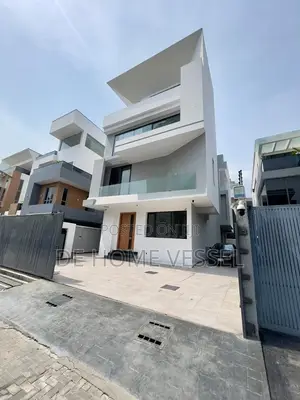 5bdrm Duplex in Old Ikoyi for sale