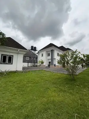 4bdrm Duplex in Estate, Obio-Akpor for sale