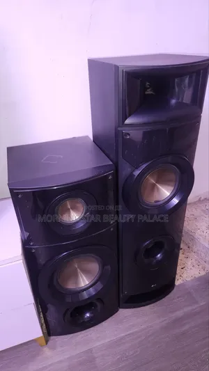 LG Arx8 1600w
