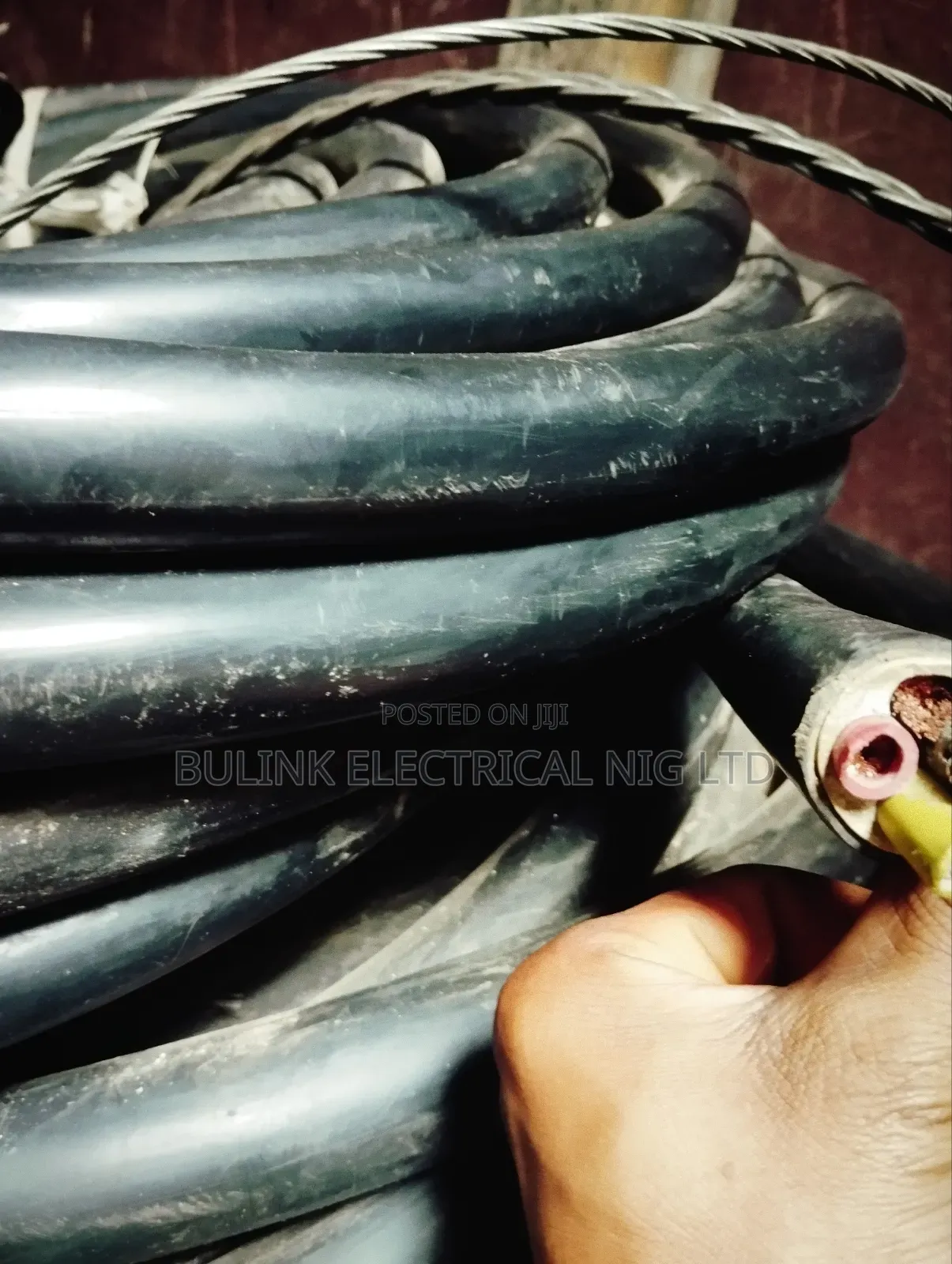 35 Mm 4 Core Flexible Power Cable Black