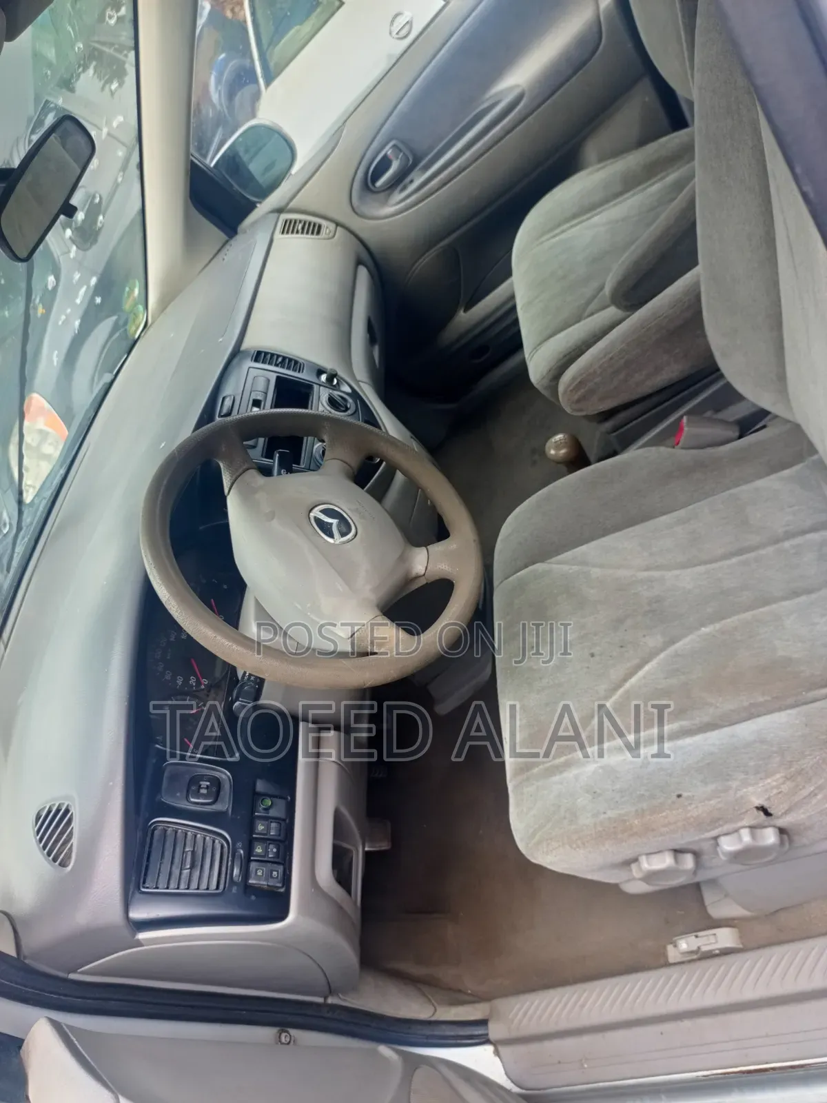 Mazda MPV 1999 Silver