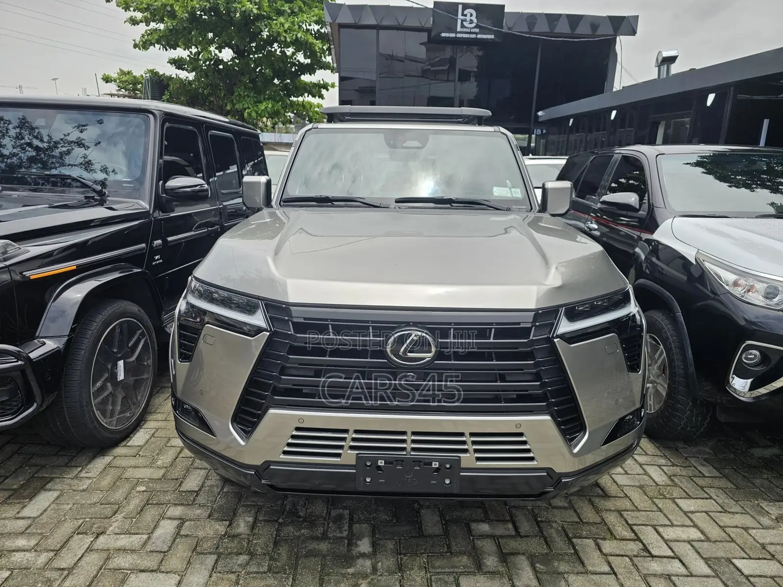 Lexus GX 2025 Silver