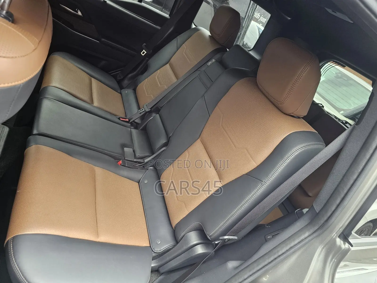 Lexus GX 2025 Silver
