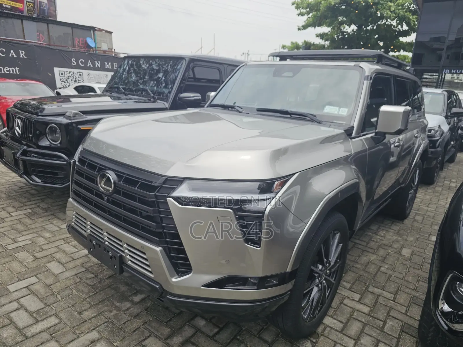 Lexus GX 2025 Silver