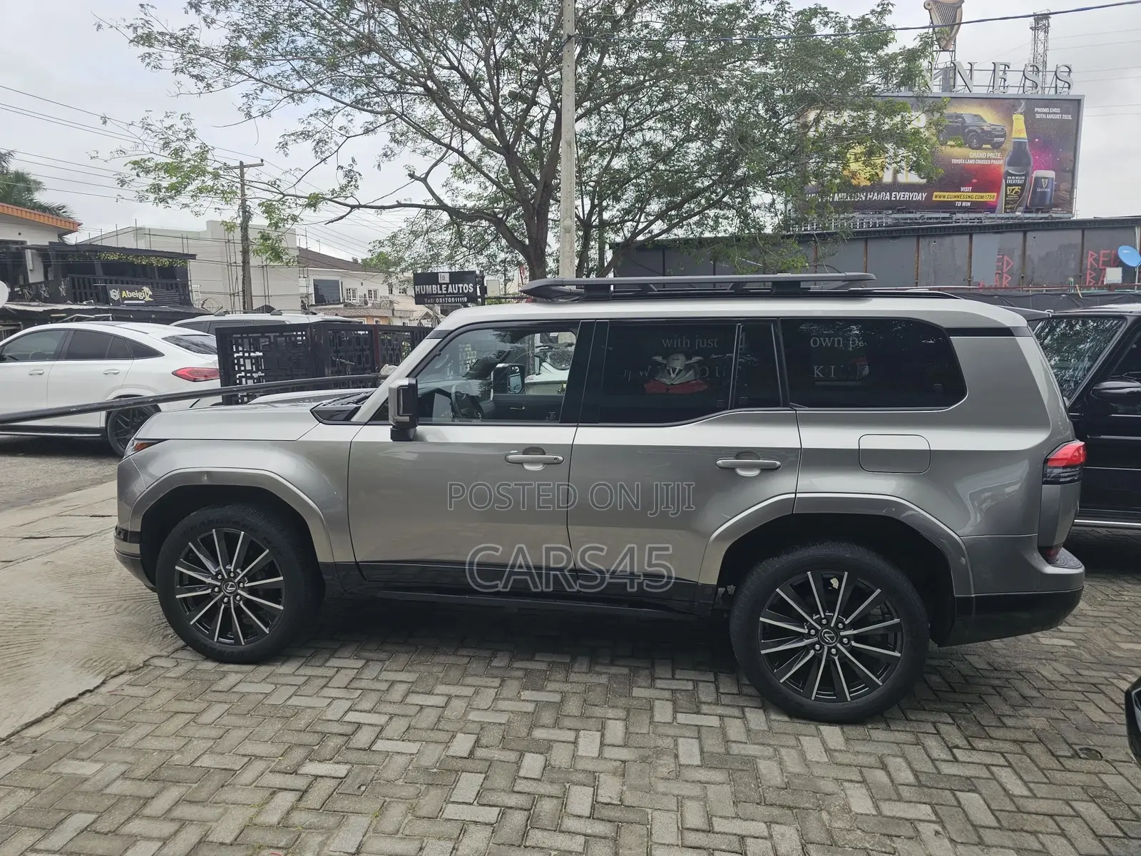 Lexus GX 2025 Silver