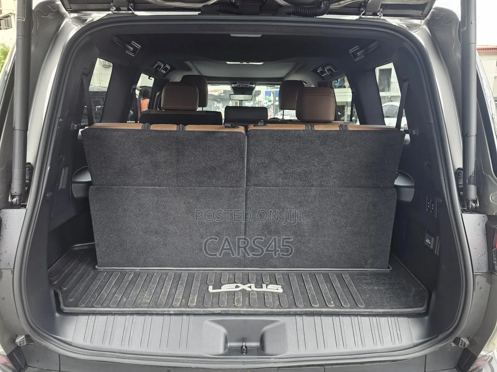 Lexus GX 2025 Silver