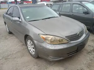Toyota Camry 2003 Gray