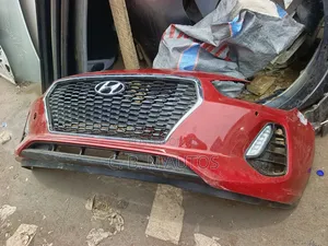 Bumper Hyundai Elantra GT 2018