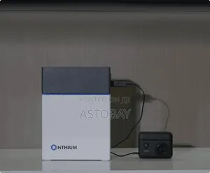 HiTHIUM 1kWh Portable Solar Generator