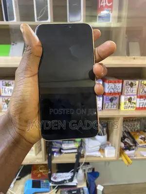 Apple iPhone XR 128 GB Yellow