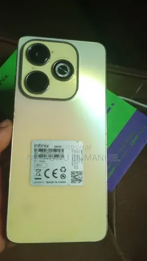 Infinix Hot 40i 128 GB Yellow
