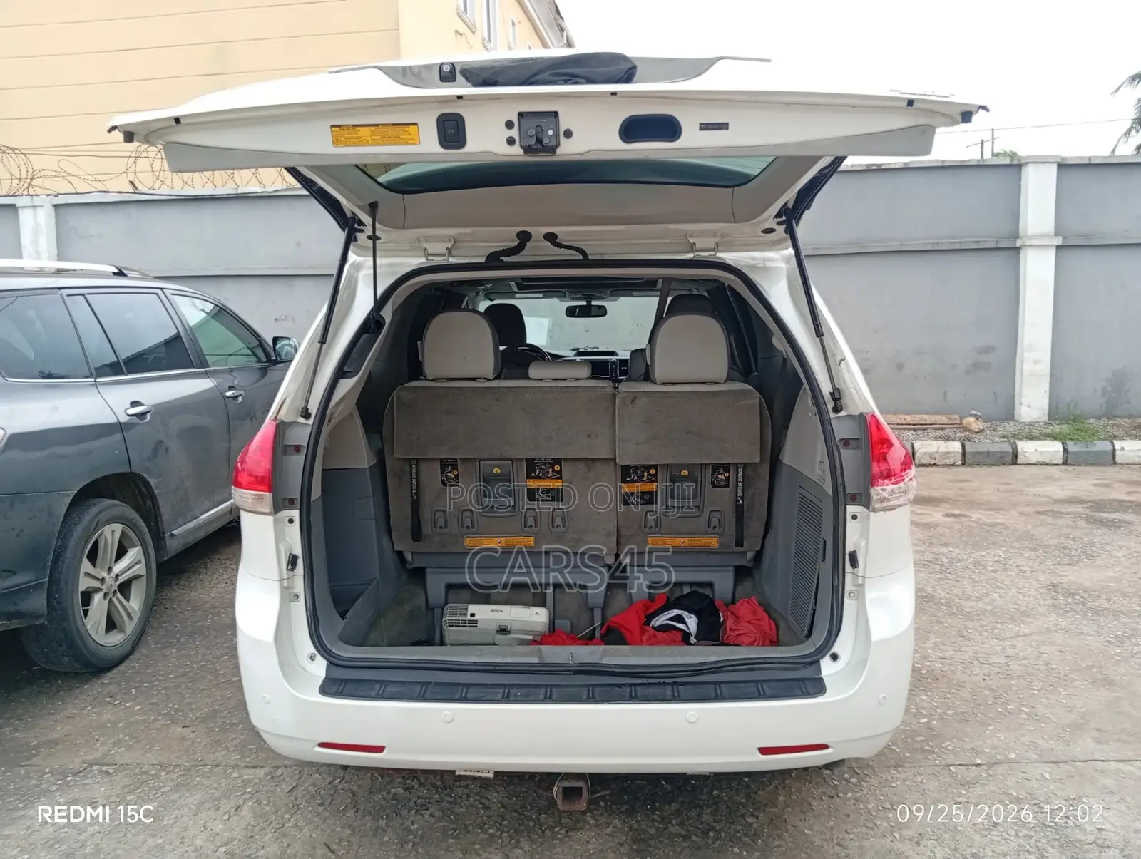 Toyota Sienna 2014 White