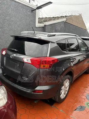 Toyota RAV4 2015 Gray