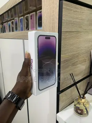 New Apple iPhone 14 Pro Max 256 GB Purple